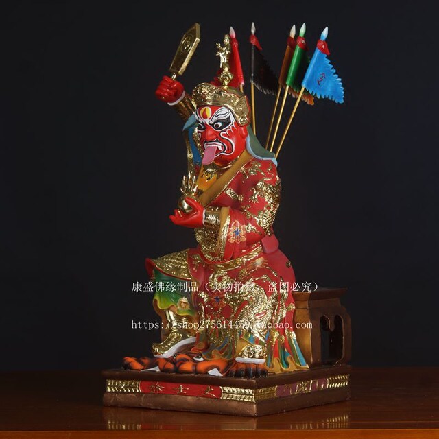 The great master with a burnt face, the great master with a flame mouth, the ghost king, the great master, the great master, the great master Wang Yulin, the great god Pudu Gong Buddha statue.