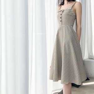 chic复古格子吊带裙