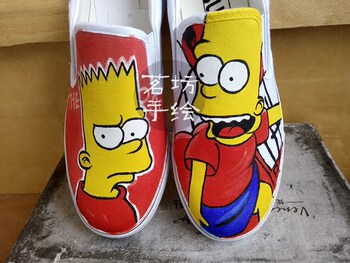 ກາຕູນຕະຫລົກ Simpson peripheral shoes slip-on canvas shoes men's sneakers hand-paint shoes women's diy graffiti white shoes