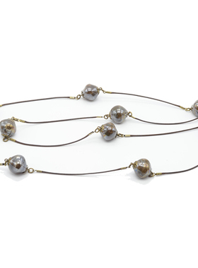 bossoir女式长款衬褐色毛衣项链