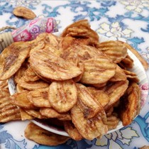 Charcoal Grilled Banana Slices Banana Dry 400g Thai imports Banana Slices Crisp Plantain water Fruit Dry casual snacks