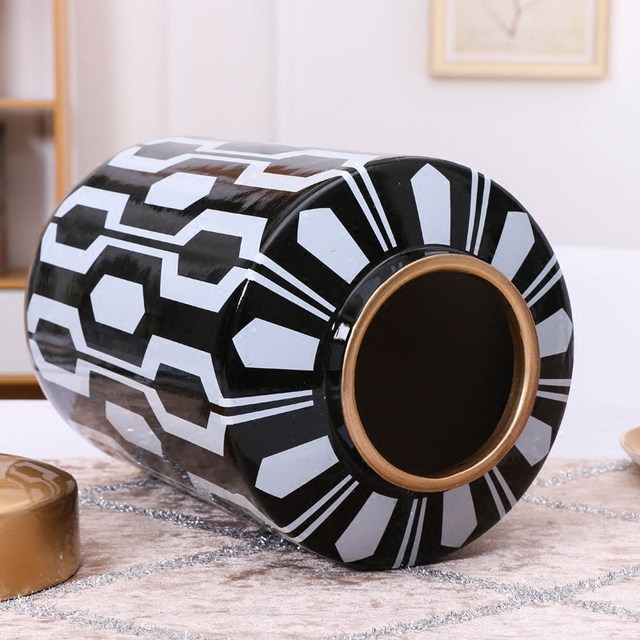 Geometric pattern ceramic vase decoration living room neoclassical