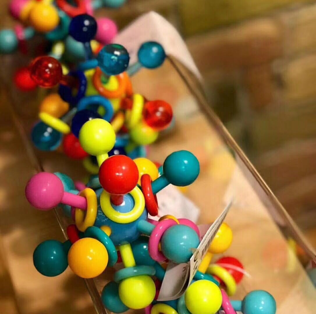 atom teether