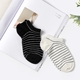 Vớ cotton sọc đơn giản Phụ nữ Nhật Bản vớ thấp của phụ nữ Dép và vớ Tất nữ thể thao thoáng khí - Vớ bông tất y khoa Vớ bông