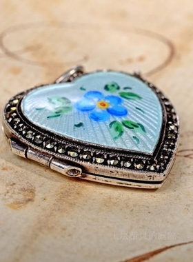 庭院西洋古董纯银可开合相片盒