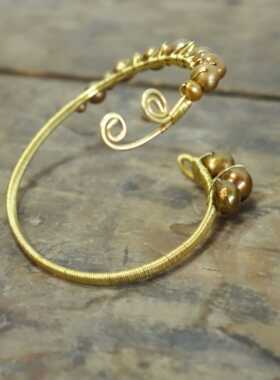 文艺风绕线纯黄铜巴洛克珍珠臂环
