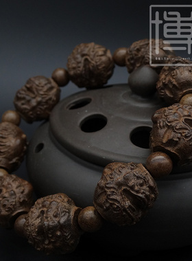 沉香木雕刻貔貅手串送礼文玩佛珠