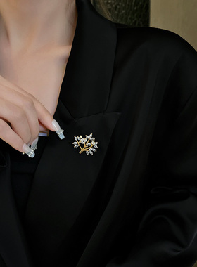 Doro朵兰の气质精致满钻小树胸针别针高档女扣针固定衣服胸花