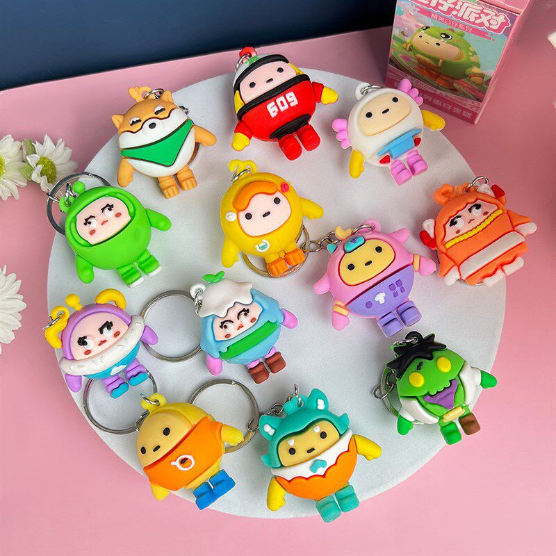 蛋仔派对盲盒24入蛋仔派对盲盒游戏同款手办公仔网红钥匙扣Q摆摊儿童学生小礼