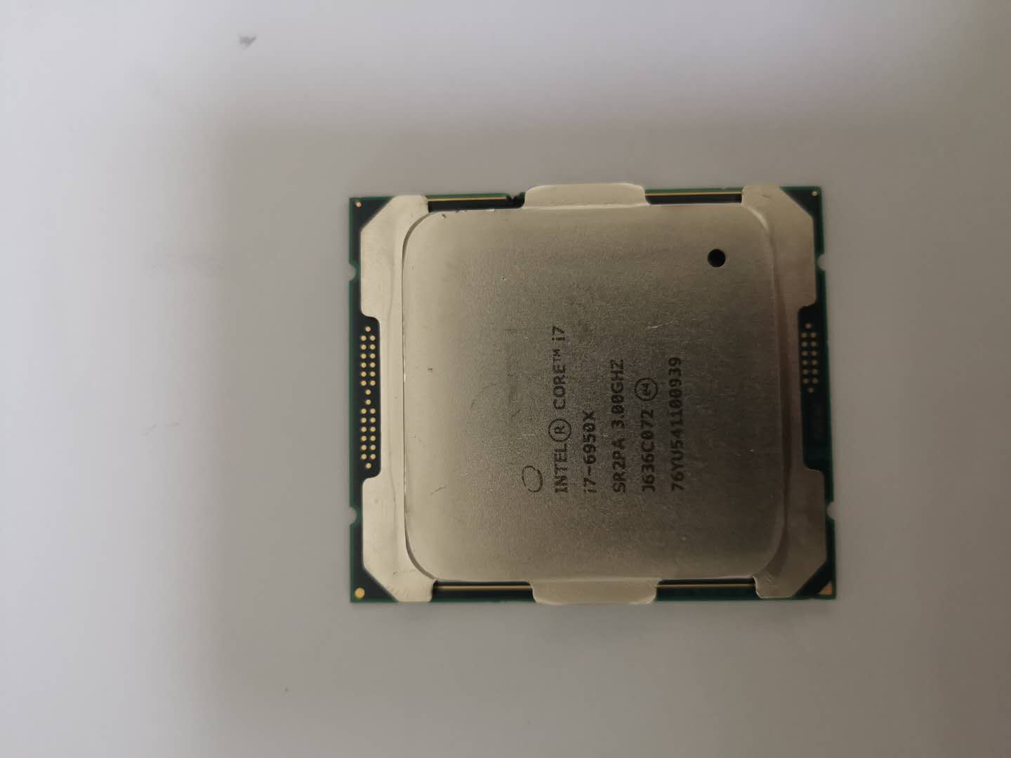 I7 7800X 7820X 6800K 6950X 6850 6900X 98N00X I9-7980XE CPU-图0