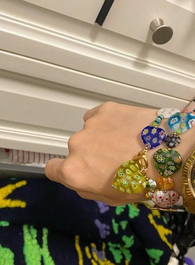 章兮兮 西班牙异域风情 ins博主风 小众设计花纹爱心琉璃碎花手链