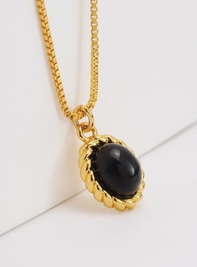 多色宝石项链女秋冬毛衣链设计轻奢小众镀18K金锁U骨吊坠颈链项链