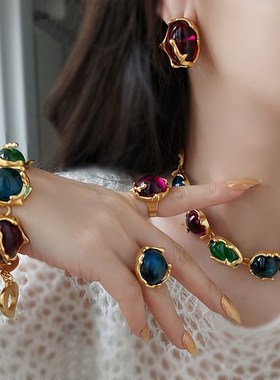 复刻轻奢高级感重工哑光果冻琉璃锁骨链中古风古董珠宝项链套装女