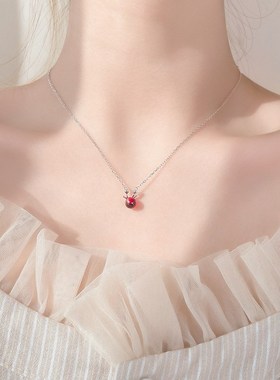 一鹿有你b红色石榴石鹿角项链女韩版小众简约锁骨链学生小清新饰