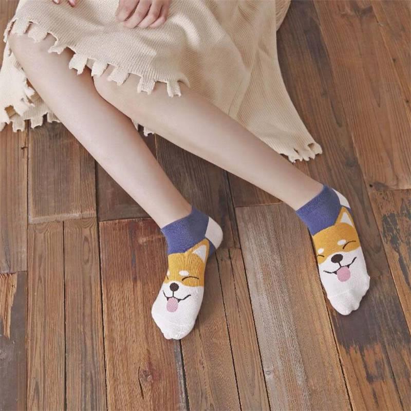 网红Cartoon animal women's socks cute cats dogs casual strai - 图3