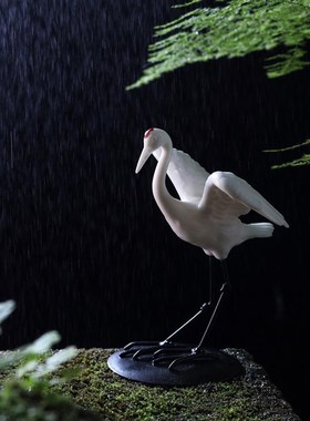 仙鹤陶瓷动物白鹤创意假山水景鱼池摆件办公室客厅书架丹顶鹤饰品