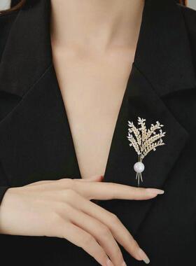 金色麦穗胸针女珍珠锆石轻奢风优雅气质高档衣饰冬季外套大衣配饰