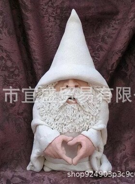 圣诞节跨境白色矮人抽烟竖中指吐B舌头套装系列摆件装饰品树脂侏
