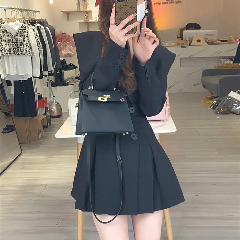 设计感拼接拨肩西装裙2023春秋新款H法式小众假两件收腰A字洋装