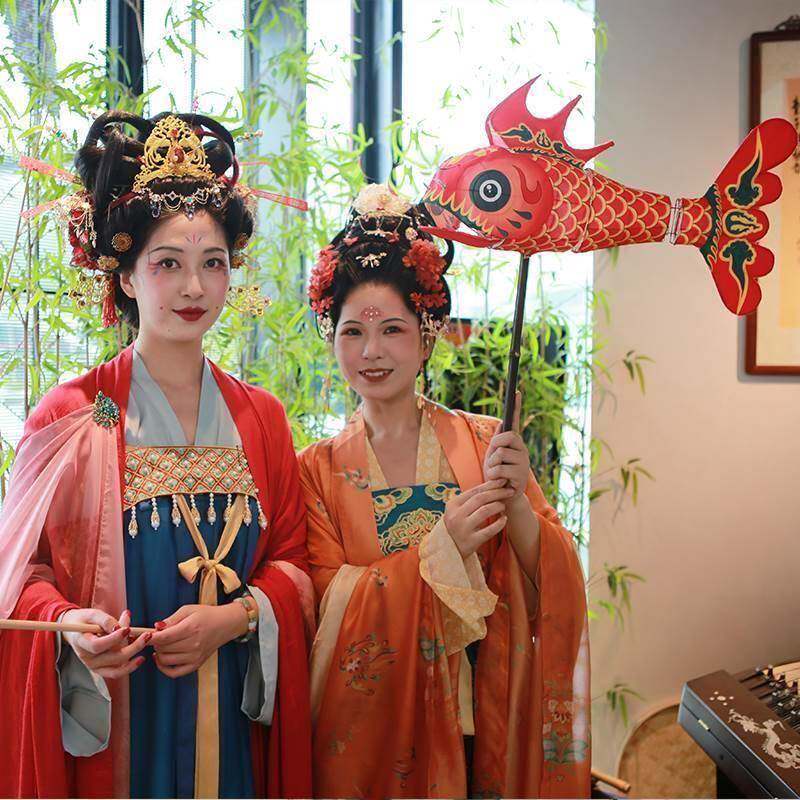 厂销秦淮花灯传统舞鱼灯非遗手工灯笼传统元宵节灯笼摄影手持鱼品