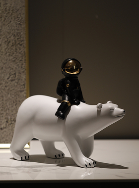 客厅装饰品轻奢现代宇航员骑熊电视柜酒柜摆件工艺品样板间摆设