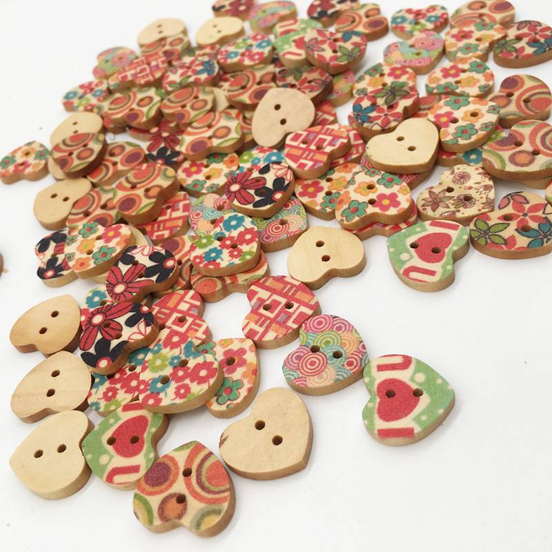 极速Handmade DIY painted wooden buttons wooden buttons heart - 图2