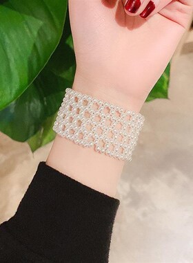 珍珠手链宽版超仙遮疤森系手镯多层女简约甜美小众气质白色手串