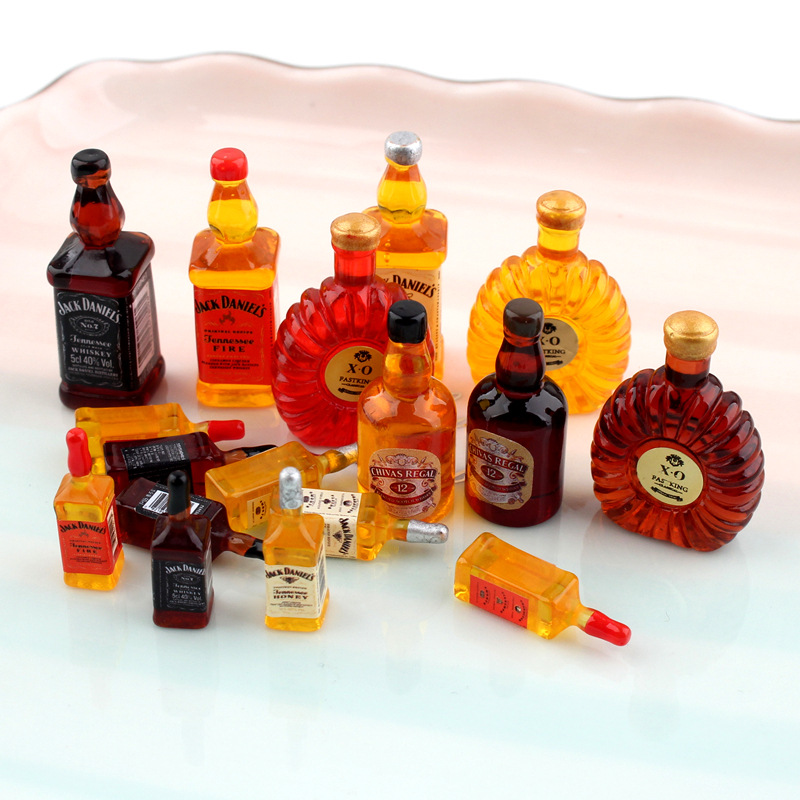 推荐15Pcs Resin Simulation Wine Bottle Accessories XO Miniat - 图0