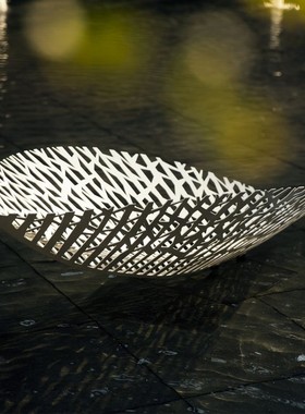 不锈钢镂空树叶雕塑户外r园林景观铁艺立体叶子模型草坪装饰品摆