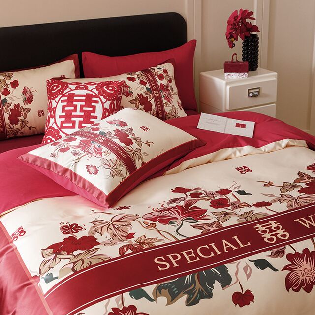 New Chinese wedding four-piece set red printed quilt cover accompanied by F wedding room bedding wedding cotton bed sheet