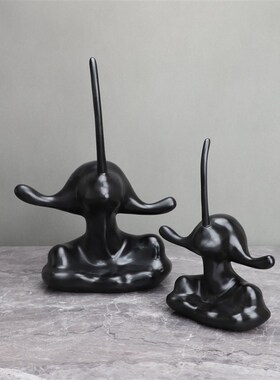 现代简约长鼻子人物树脂创意摆件客厅儿童房酒柜玄关桌面家居饰品