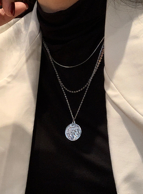小众设计冷淡风多层叠戴金属圆牌项链女简约时尚短款锁骨链毛衣链