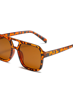 热销Vintage Square Sunglasses Woman Fashion Retro Sun Glasse
