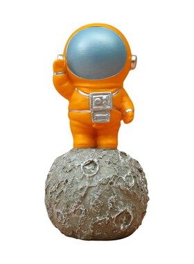 现货太空狼人杀宇航员树脂摆件北欧风IN创意工艺品卧室桌面办公装