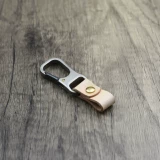 Брелок, металлическая подвеска подходит для мужчин и женщин, кожаные латунные ключи от машины, из натуральной кожи