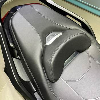 ເຫມາະສໍາລັບ 23 Yamaha xmax300 modified seat cushions xmax motor modified seat cushion lowering seat cushion assembly