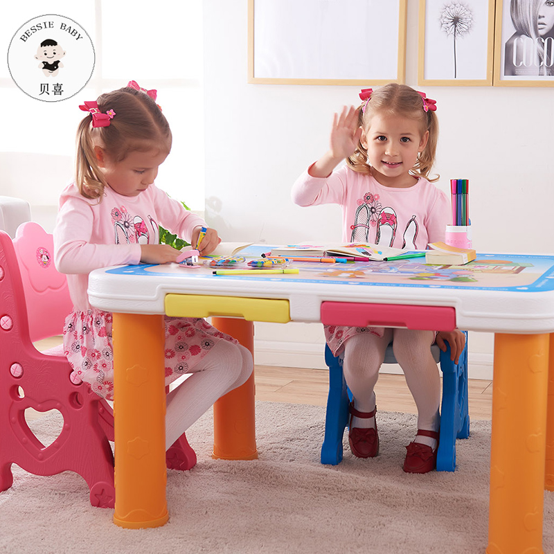 small child table and chair set