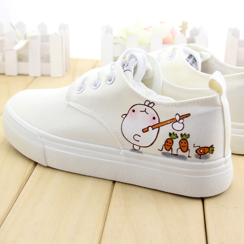 simple shoe painting