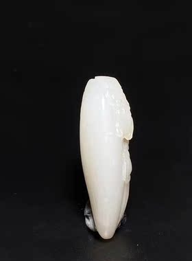 新疆和田玉白玉一级白籽料挂件财神重9.8克天然玉石