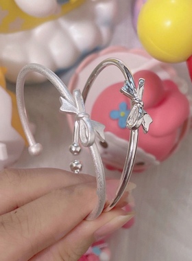 蝴蝶结手镯简约银色手环可爱少女甜美百搭学生开口手饰闺蜜礼物