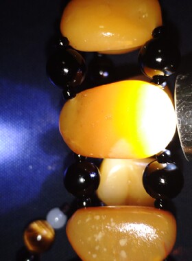 已鉴定寿山田黄手串精品捡漏