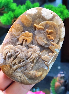 天然珊瑚玉雕刻吊坠项链