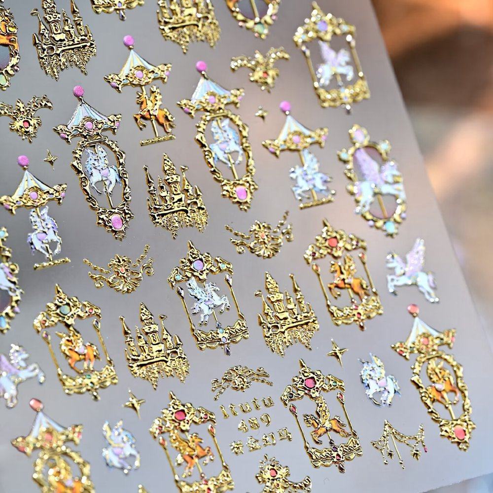 2026马年美甲贴纸高级感烫金色旋转木马城堡独角兽浮雕饰品指甲贴,淘宝优惠券,粉丝福利购,淘宝优惠卷