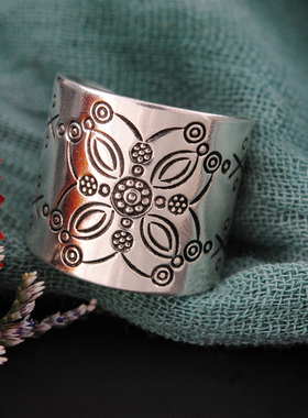 足银饰品古风蝴蝶女士宽面戒子