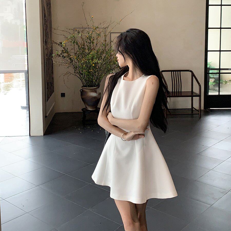 M6J2026夏季法式绝美V领碎花连衣裙女气质收腰长裙茶歇裙