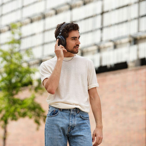 SENNHEISER/森海塞尔MOMENTUM4大馒头四代无线降噪耳机圆声带行货 - 图2