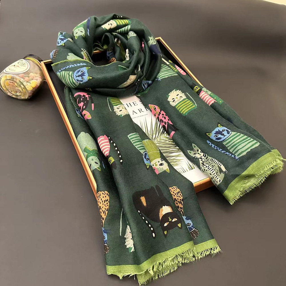 棉麻围巾女原创设计高级卡通狗狗可爱旅游度假防晒大披肩春夏新款,淘宝优惠券,粉丝福利购,淘宝优惠卷