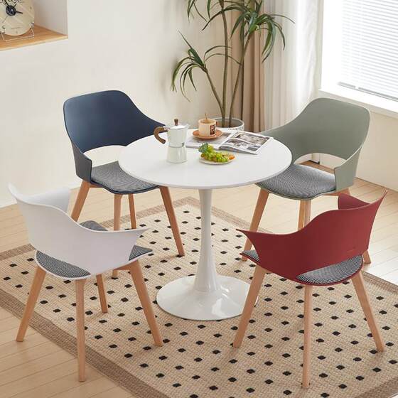 Plastic Nordic Solid Wood Armchair Dining Chair