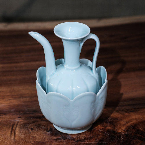 宋研| 仿宋点茶小号汤提点水注子景德镇影青酒壶温碗瓜棱瓷执壶_虎窝淘