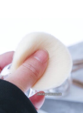 中国美甲工具粉尘刷极简